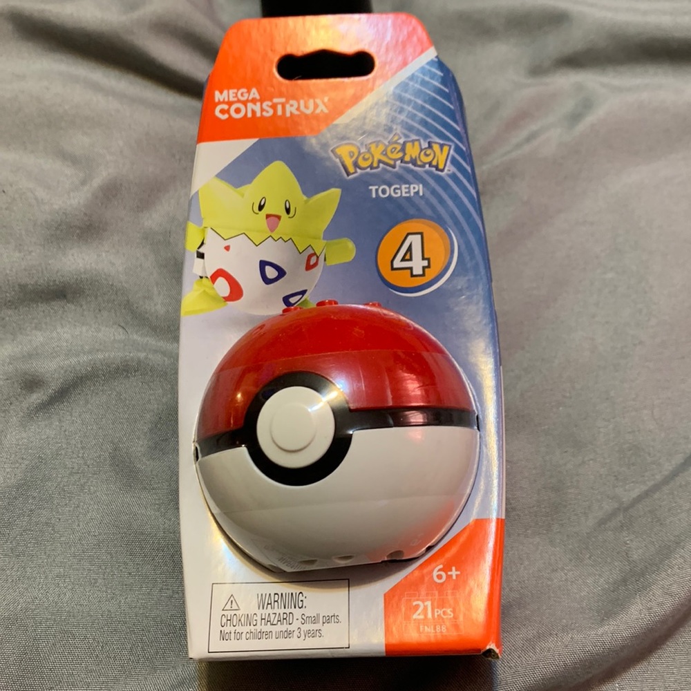 Mega Contrux Pokémon 4